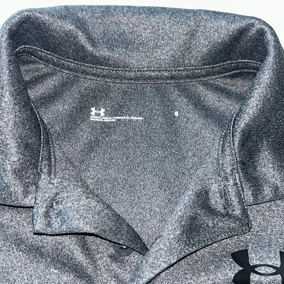 NWOT Boys size 6, smoke-free home - Picture 2 of 4